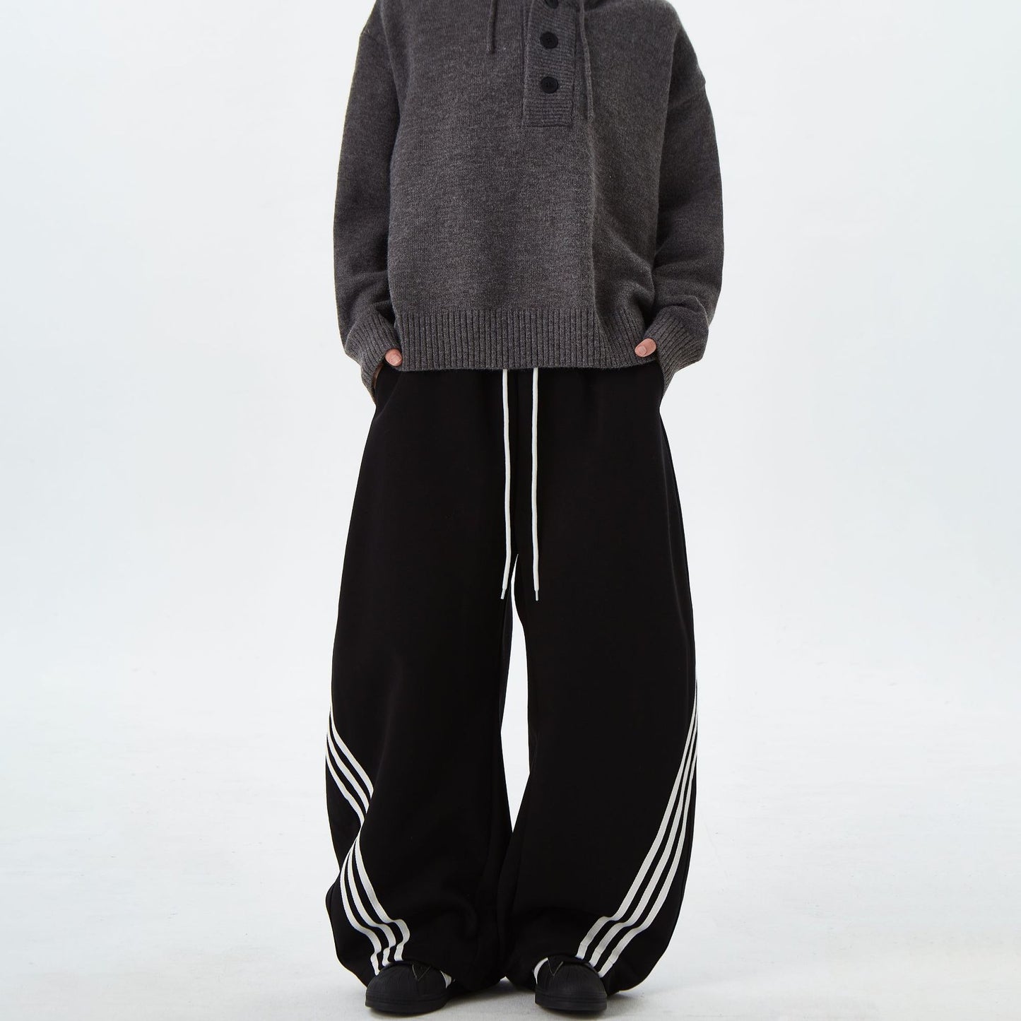 Three bar casual drawstring sports sweatpants