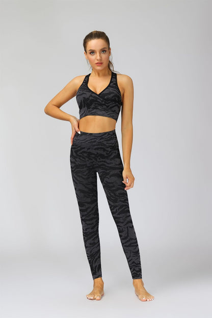 New camouflage seamless cropped pants with tiger pattern fitness pants, yoga suit, bra, and pants set - GabyFit Goods