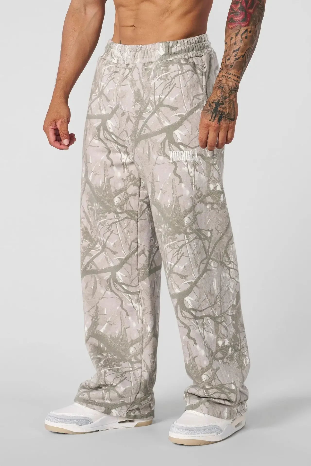 2025 men New style Spring  American digital camouflage print  sports fitness Trousers loose and versatile tide wide-leg pants